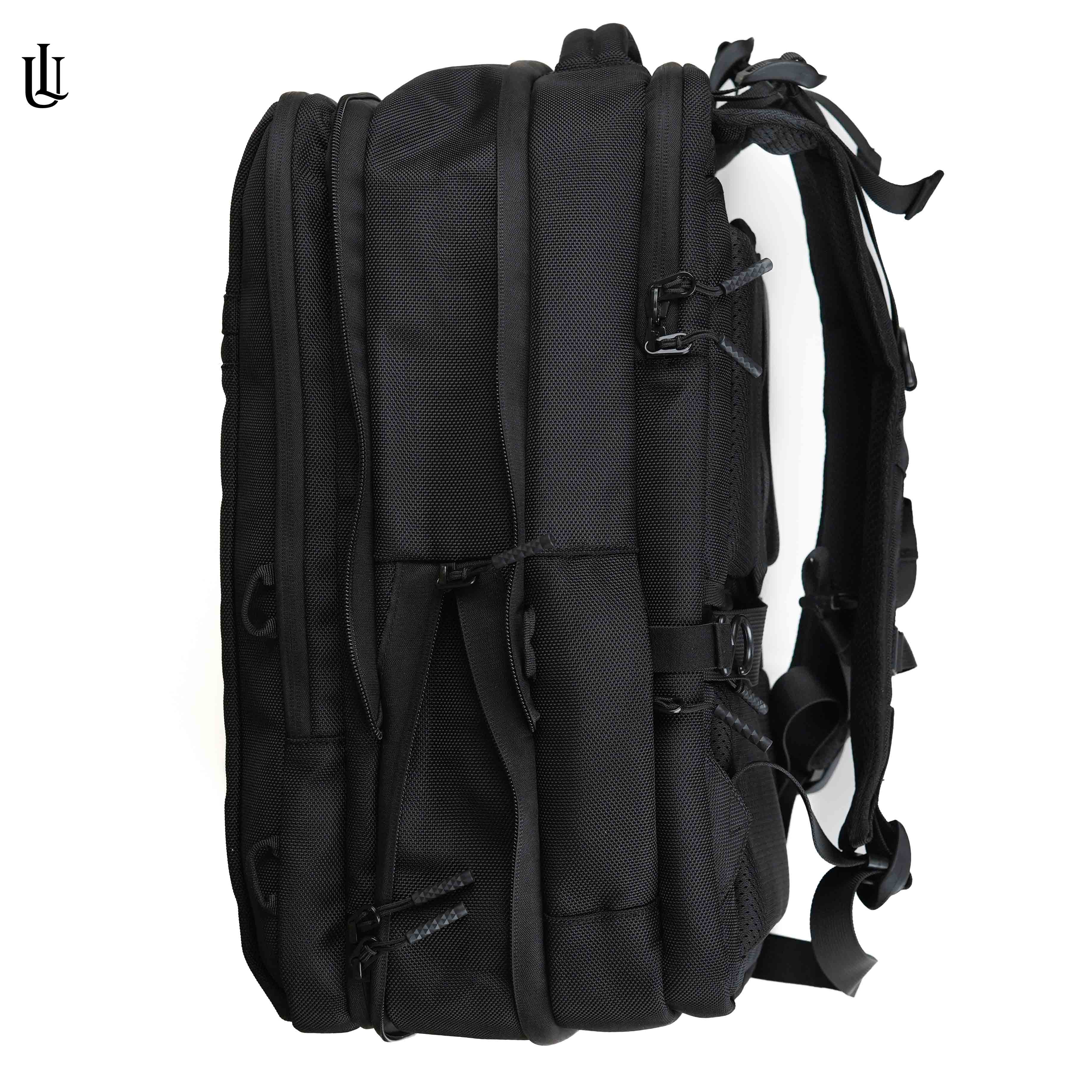 UrbanFlex Expandable Smart Backpack