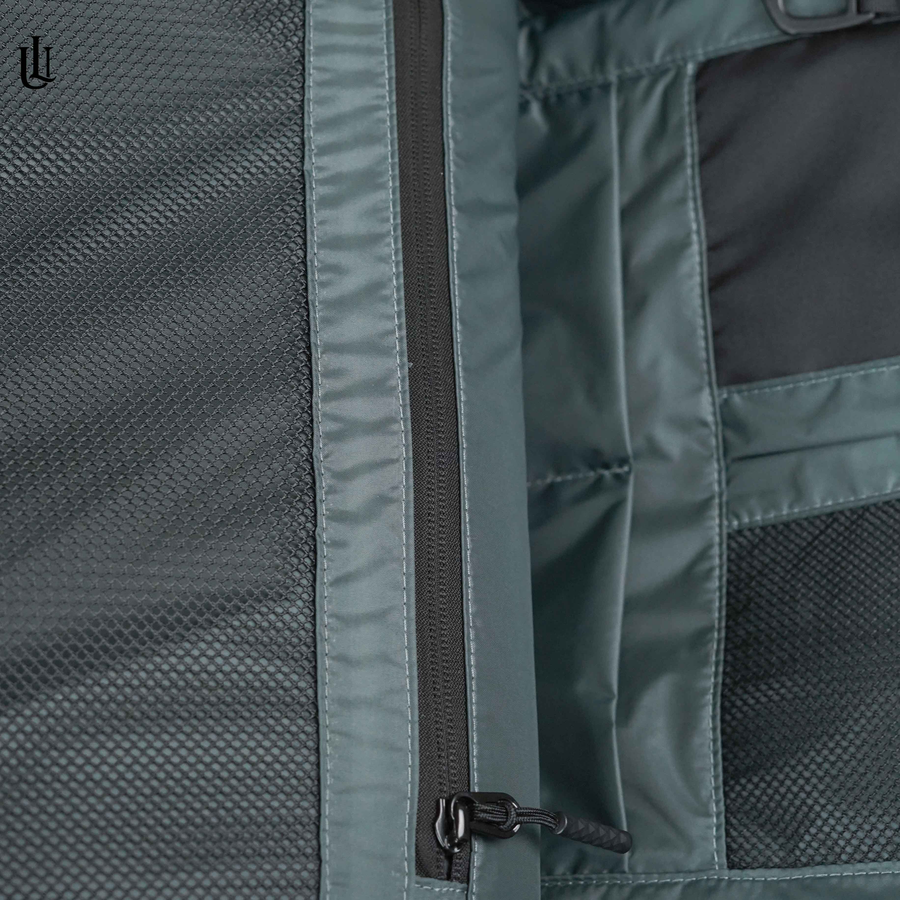 UrbanFlex Expandable Smart Backpack