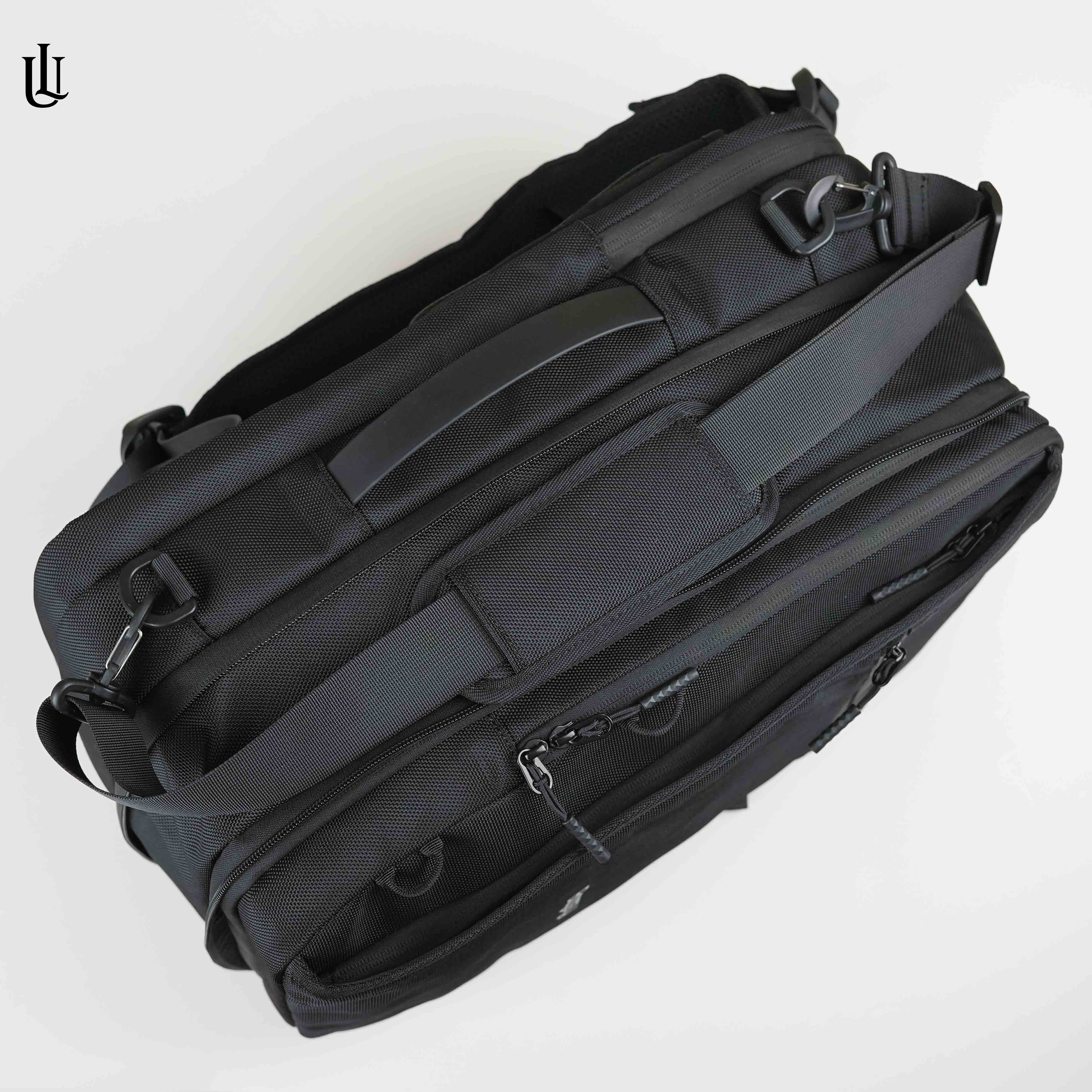 UrbanFlex Expandable Smart Backpack
